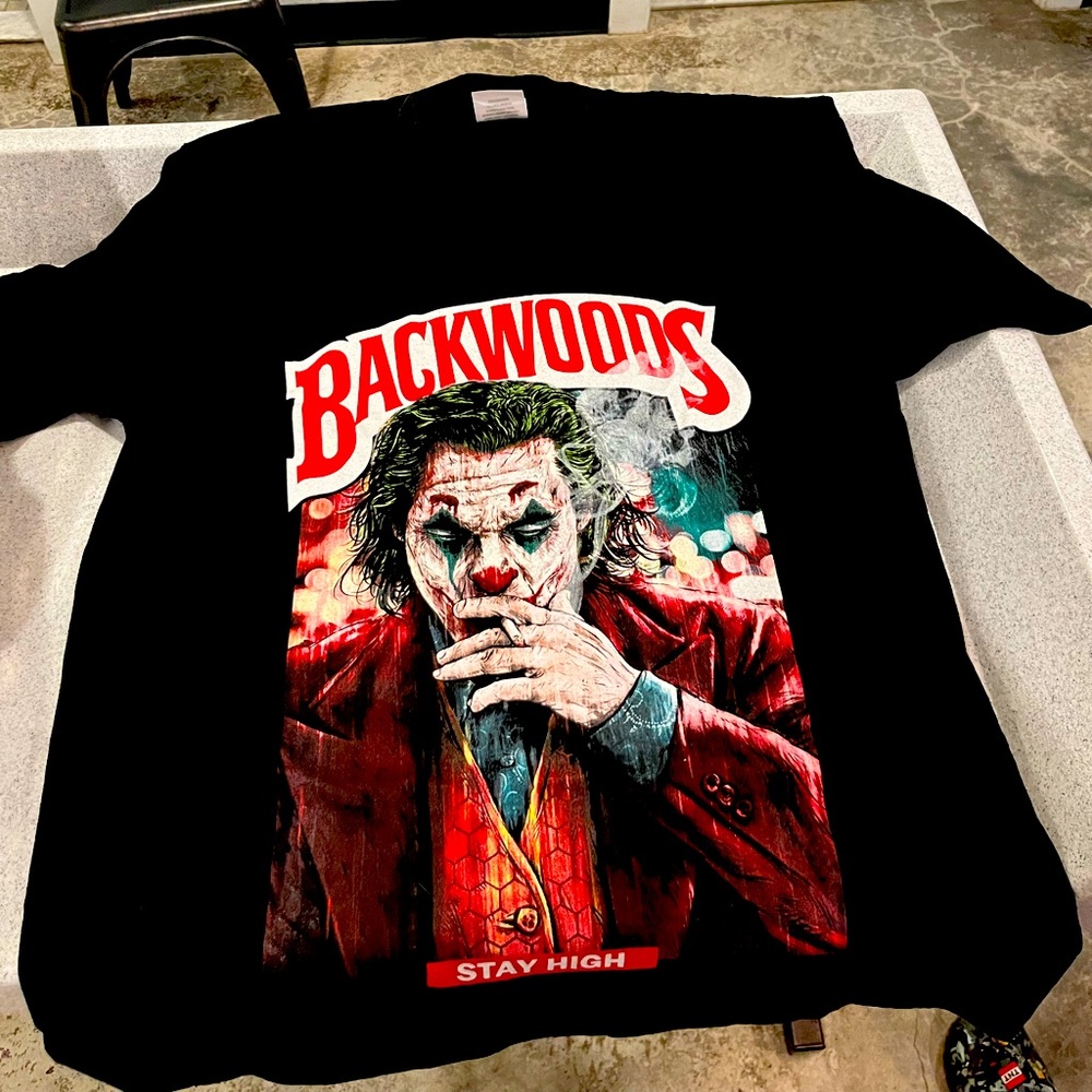 Backwoods Men’s Joker Weed Shirt. Rare and one of a kind. Very comfortable!!